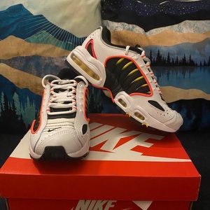 NWT✔️Nike Air Max Trailwind  W5.5
